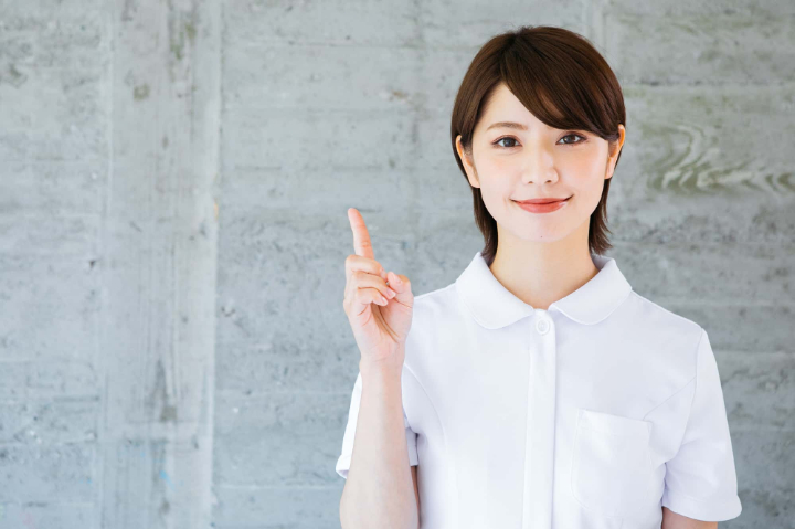 審美歯科と一般歯科の違いについて説明するイメージ